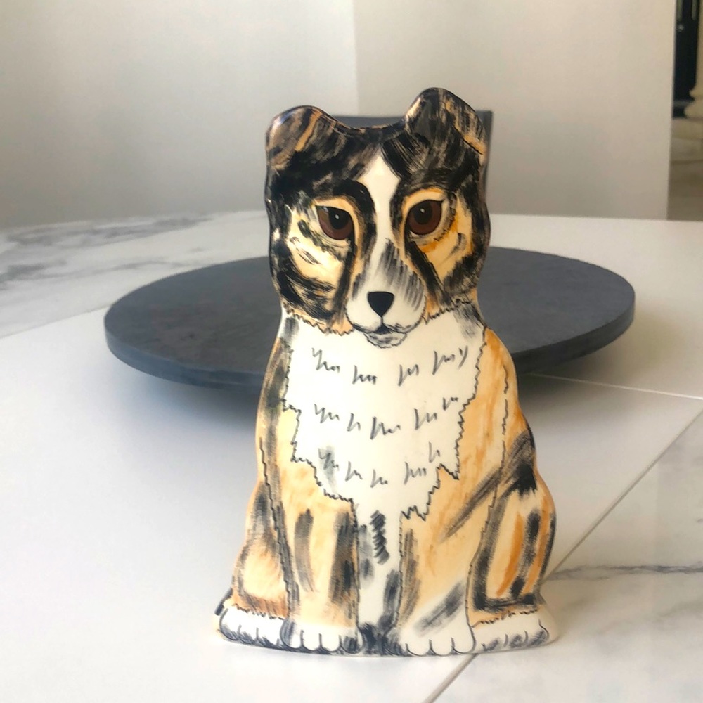 Dogs by Nina ceramic dog